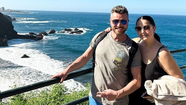 Tavi Clonda și Gabriela Cristea au dus "lupte" pentru iubirea lor. Artistul, despre începutul relației cu cea care i-a devenit soție: "Eu aveam o poveste cu fosta mea iubită, de care nu mă despărțisem"