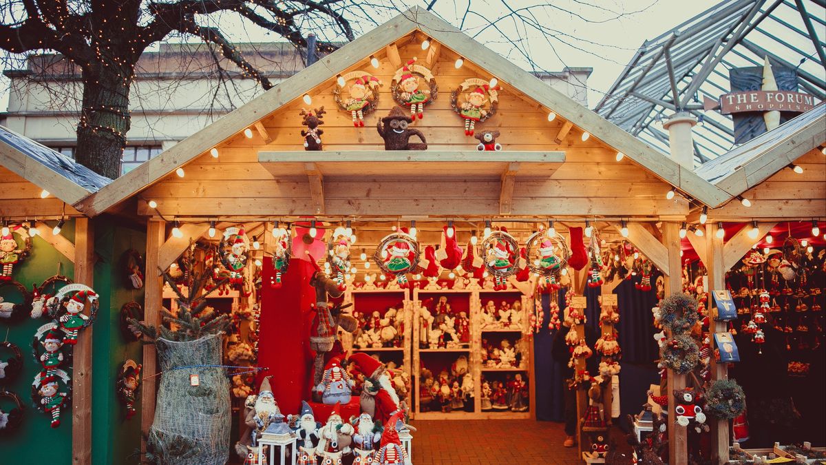 Când se deschid în 2023 târgurile din Crăciun din București, Cluj, Sibiu, Brașov și Craiova?