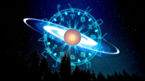 Horoscop zilnic, 17 noiembrie 2023: Racii se confruntă cu probleme în dragoste. Peștii trebuie să aibă grijă la finanțe