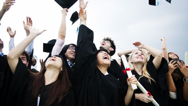 Calendar BAC 2024: Când încep examenele pentru clasa a 12-a?