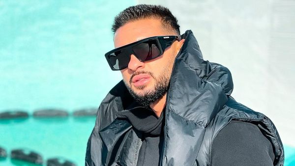 "Citiți și plângeți. Dumnezeu îmi scoate în față dosarul meu cu studii". Dorian Popa este mândru de realizările sale academice și de notele de la Bac