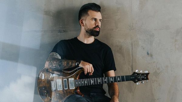 ”Am avut mare succes cu piesa Dana” Câți bani a câștigat Florin Ristei de pe urma trupei Amicii