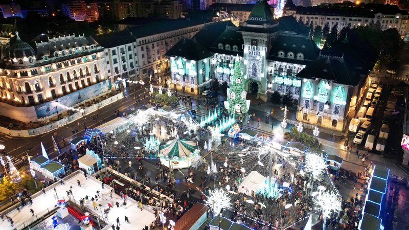 C&acirc;t costă un pahar de vin fier la T&acirc;rgul de Crăciun organizat &icirc;n 2023 &icirc;n Craiova?