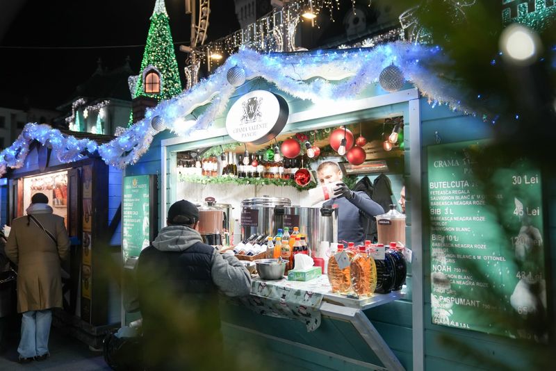 Târgul de Crăciun de la Craiova și-a deschis porțile pe 17 noiembrie 2023