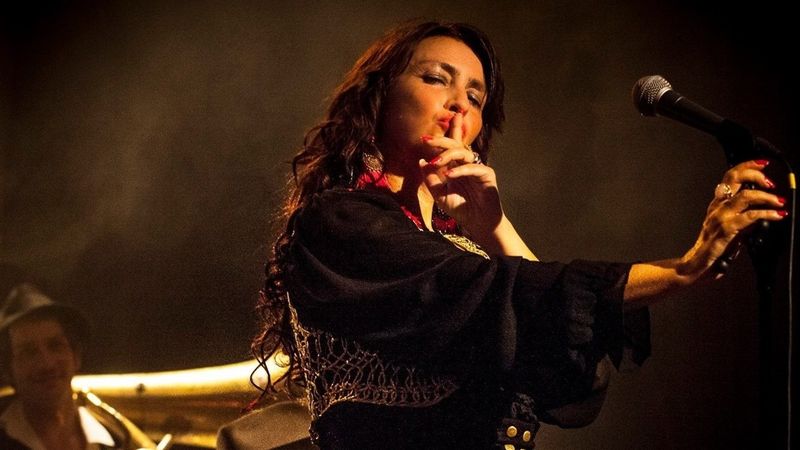 Este vestea dureroasă a momentului! Rona Hartner a murit la v&acirc;rsta de 50 de ani, după ce a luptat patru ani cu o boală care i-a măcinat trupul