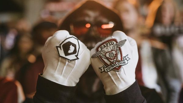 Carla’s Dreams a lansat o piesă pentru sărbătoarea Rapidului. „O sută de ani” este un omagiu adus eroilor care au făcut istorie în cadrul echipei