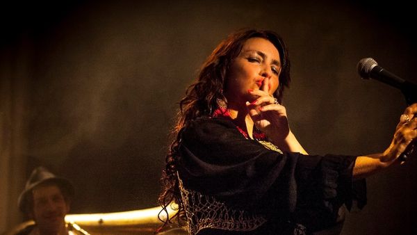 &ldquo;Am &icirc;ntrebat-o pe cine vede de se bucura așa!&rdquo; Ce a făcut Rona Hartner cu c&acirc;teva momente &icirc;nainte să &icirc;și ia adio de la aceasta lume