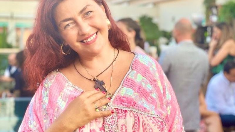 Unde și-a dorit Rona Hartner să fie &icirc;nmorm&acirc;ntată? Sicriul cu trupul ne&icirc;nsuflețit al regretatei artiste va ajunge miercuri &icirc;n Rom&acirc;nia