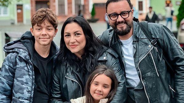 ”Au ceva absolut adorabil. De fiecare dată înveți de la ei și e foarte haios” Cum se decurcă Eva și David Măruță, la filmările pentru filmul„Tati part-time”