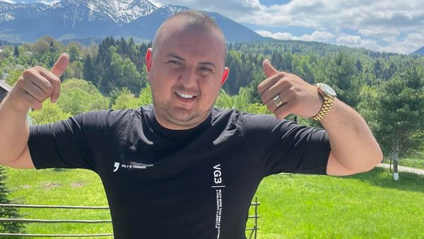 Femeia care îl acuză pe Vasilică Ceterașu de agresiune, noi declarații: "Nu știu de ce s-a sucit". Presupusa victimă își dorește să i se facă dreptate