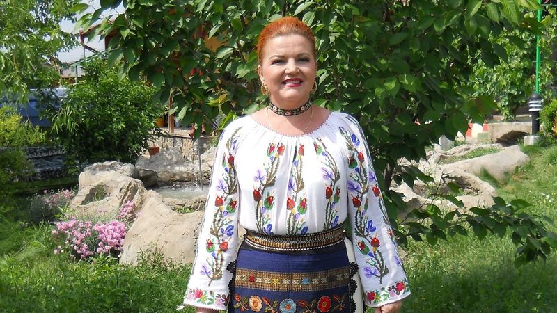 &rdquo;Fratele meu ne-a părăsit, a plecat &icirc;n lumea fără dor!&rdquo; Maria C&acirc;rneci, &icirc;ngenuncheată de durere după moartea fratelui ei