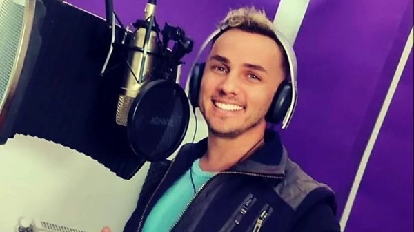 "Am văzut vreo două sau trei, mi s-a acrit, sunt cu actori de duzină, nu-mi plac. Eu am absolvit și Facultatea de Actorie, urmăresc filmele de calitate". Mihai Trăistariu, reacție vehementă la adresa filmelor rom&acirc;nești