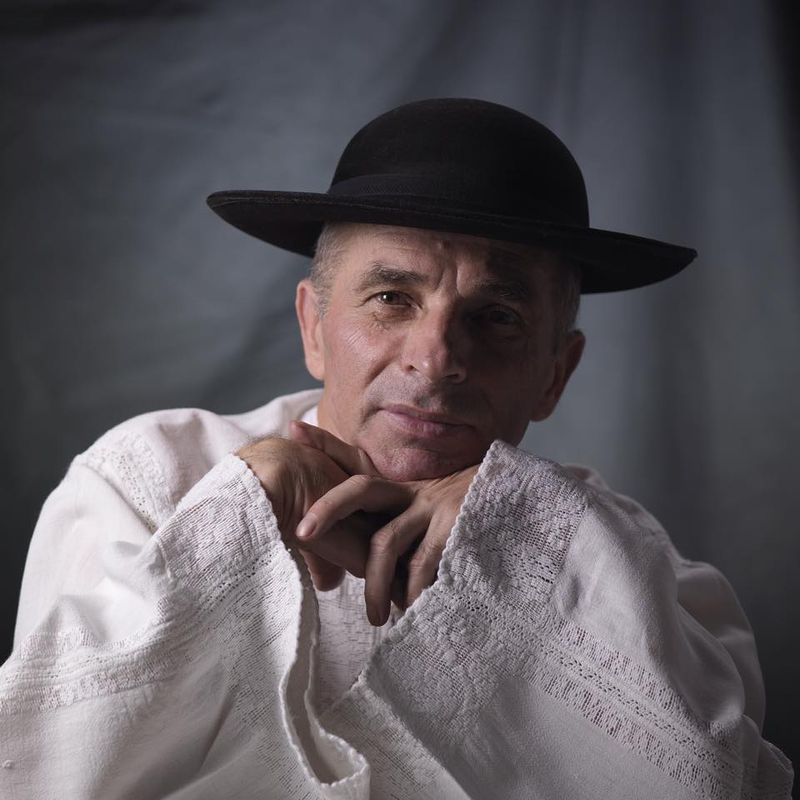 Grigore Leșe bani 1 decembrie Alba Iulia suma de bani