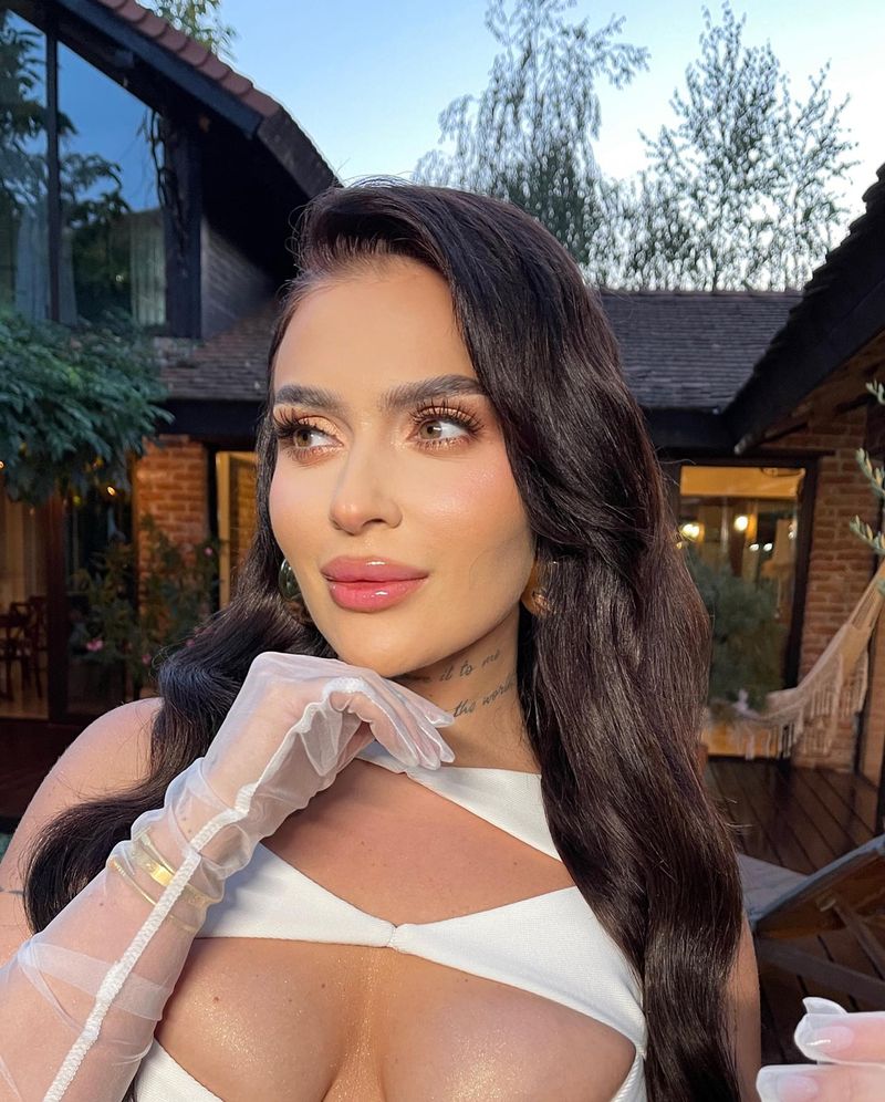  Oana Radu, despre persoanele care se laudă cu lucrurile scumpe în spațiul public