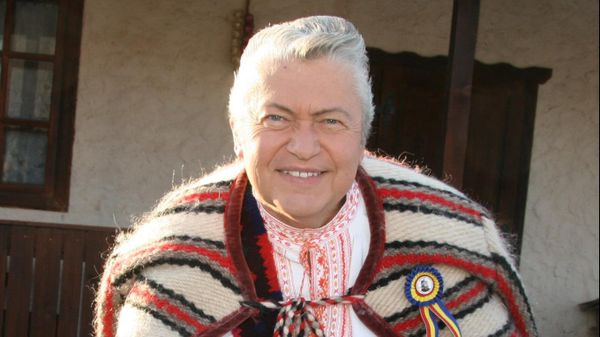 "Era prieten cu paharul și nu prea venea pe la ore. A rămas corigent de șapte ori la Conservator și face pe marele dascăl&rdquo;. Gheorghe Turda, cuvinte dure la adresa lui Grigore Leșe