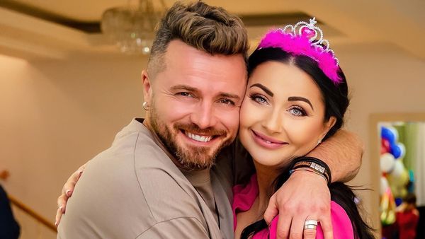 "Miroase a laudă aici! O să devină imuni la bucurie și nu vor mai prețui nimic în viață, oricât sau orice le-ai da”. Tavi Clonda și Gabriela Cristea, reacții revoltătoare. Gestul care i-a înfuriat la culme pe fani