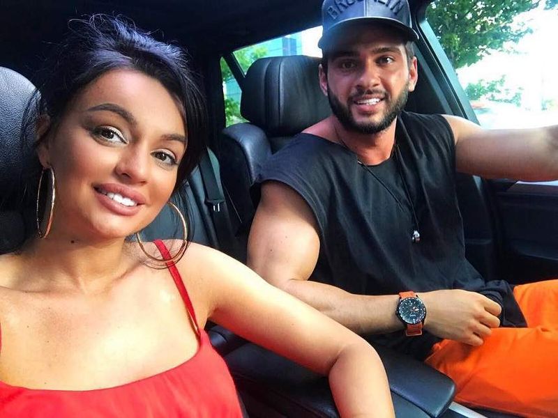 Dorian Popa și Babs nu ar mai fi rămas prieteni după despărțire, de fapt.