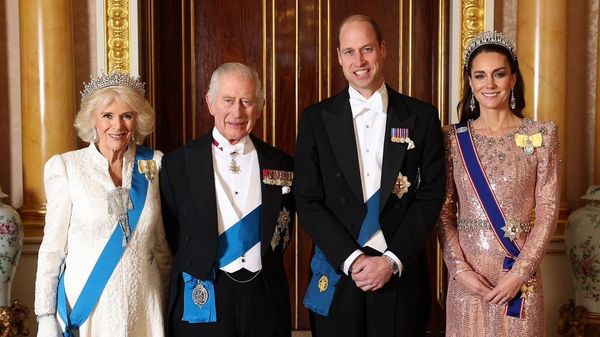 FOTO: Familia Regală a Marii Britanii a făcut publice imaginile cu felicitările de Crăciun din anul 2023. Fotografia inedită aleasă de Regele Charles al III-lea