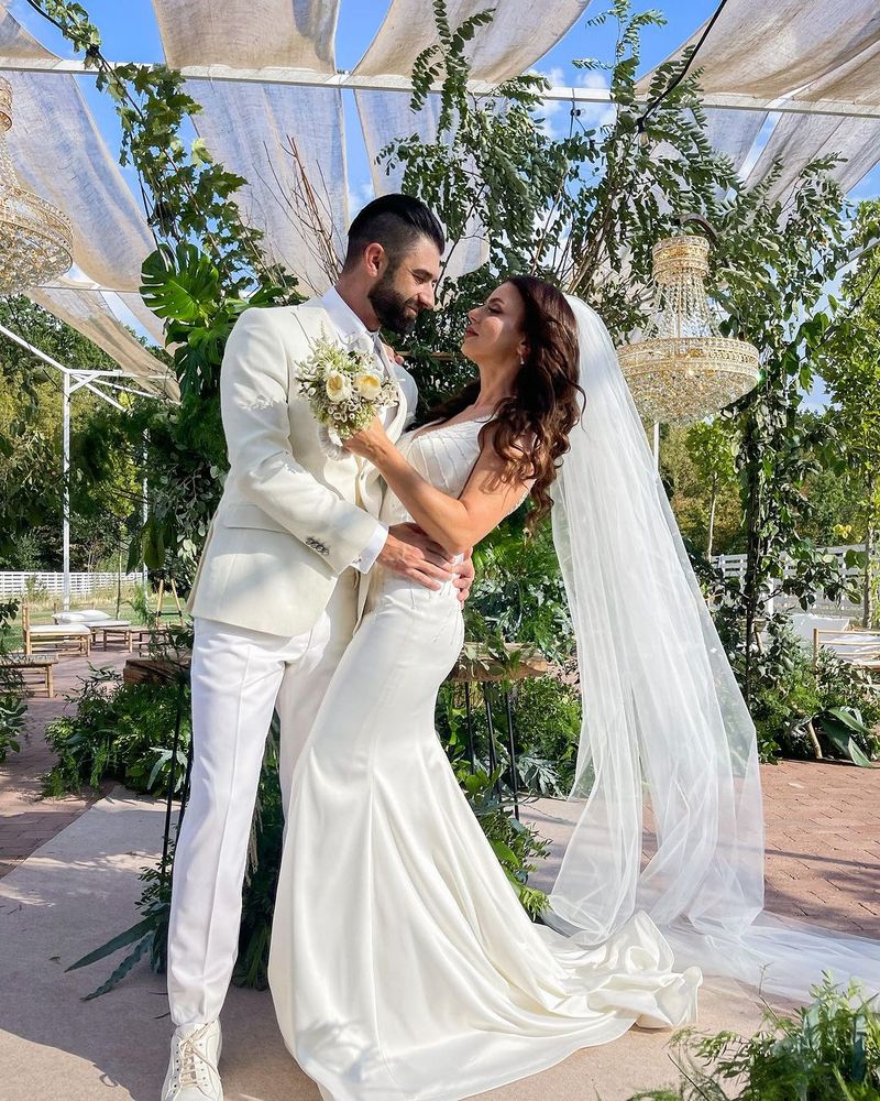 Ce vedete s-au căsătorit în anul 2023?