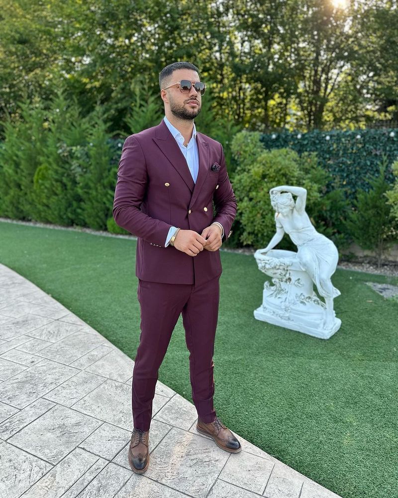 Culiță Sterp a decis să facă o faptă bună și a cântat pentru bătrânii dintr-un azi 