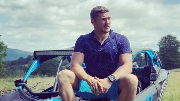 "C&acirc;nd sunteţi &icirc;n situaţii de genul acesta simţiţi ce contează cu adevărat, iar ce contează nu sunt lucrurile materiale". Călin Donca, despre importanța valorilor autentice și a familiei &icirc;n viața sa. Detenţia l-a &icirc;mbogăţit spiritual