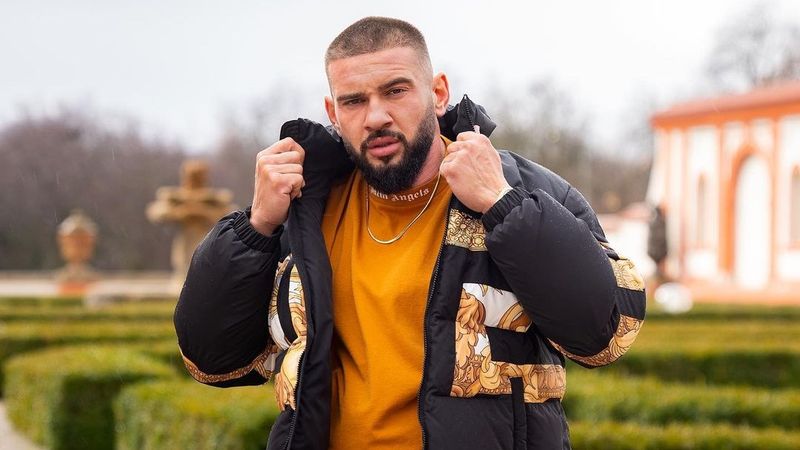 "Mă așteptam să fie și pl&acirc;ngăciosul de Dorian să te aștepte cu brațele deschise. C&acirc;nd erai &icirc;n libertate apărea peste tot și făcea reclamă". Dorian Popa, pus la zid după ce i-a &icirc;ntors spatele afaceristului Călin Donca