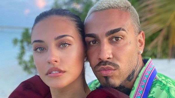 "Tu știi ce simt pentru tine, dar azi simt nevoia să împărtășesc cu toată lumea câtă dragoste port pentru tine". Antonia este mai îndrăgostită ca niciodată de Alex Velea