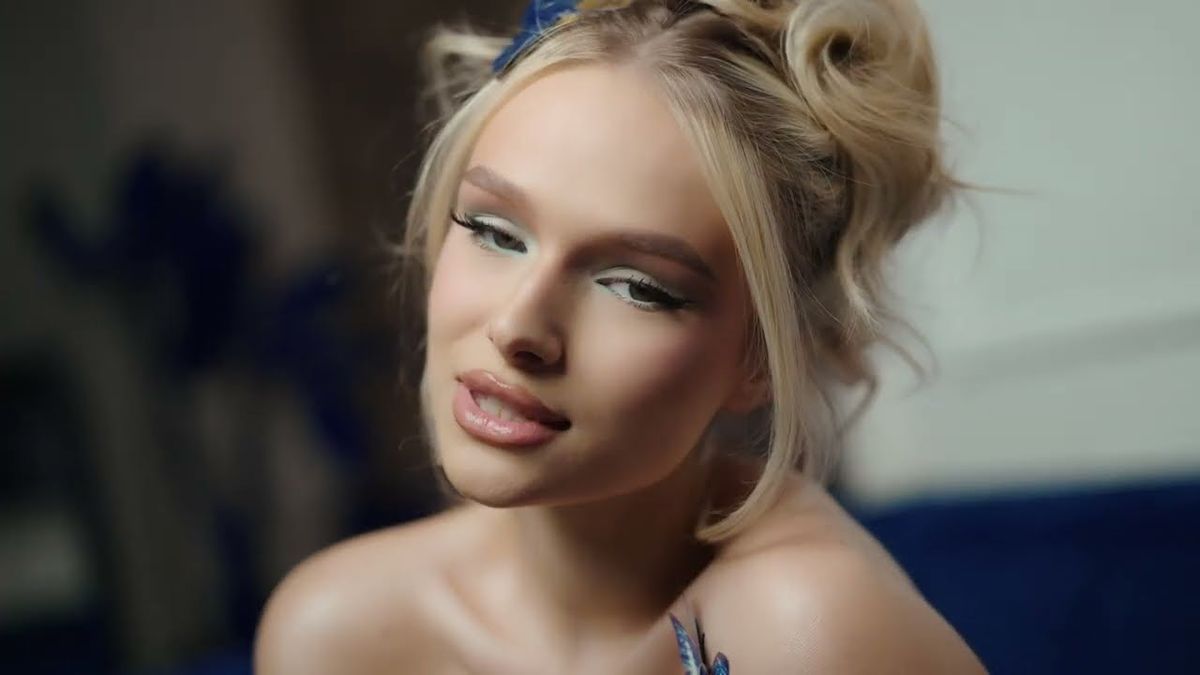 Eva Timush - Prea așa