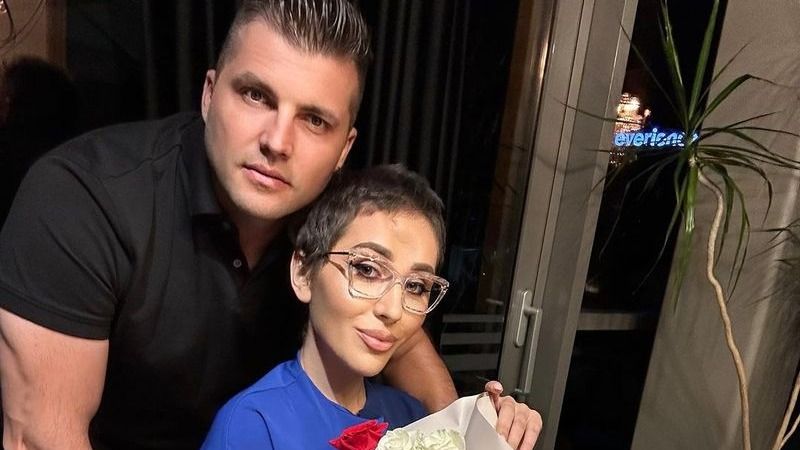 "S-au &icirc;nt&acirc;lnit, a &icirc;nțeles că am nevoie de sprijin moral, de un om care să mă ajute". Tatăl Danei Roba l-a acceptat pe Beni. Motivul pentru care nu se mai opune relației