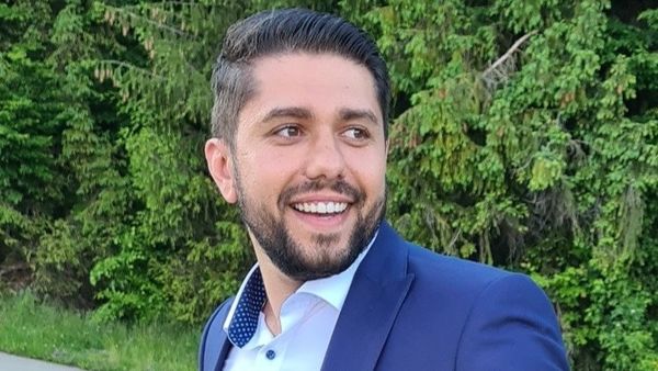 "Viața este nedreaptă și dură cu unii dintre noi, dar totodată poate schimba destinul unui om trist și neajutorat". Gongeanu Petronel, diferența &icirc;ntre a avea totul și nu avea nimic