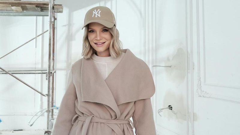 Ana Baniciu și soțul ei se pregătesc să se mute &icirc;n noua casă! Artista a postat primele imagini de c&acirc;nd au &icirc;nceput renovările: &bdquo;Căsuța noastră cea noua &icirc;ncepe să prindă contur!&rdquo;