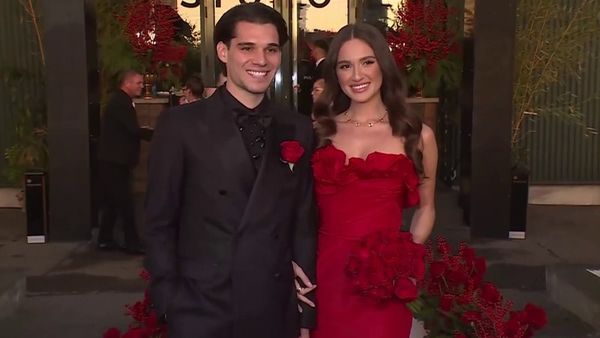 Ținuta lui Ianis Hagi de la cununia civila a costat o avere, însă nu se compară cu prețul pe care soția lui l-a plătit pentru rochia absolut fascinantă