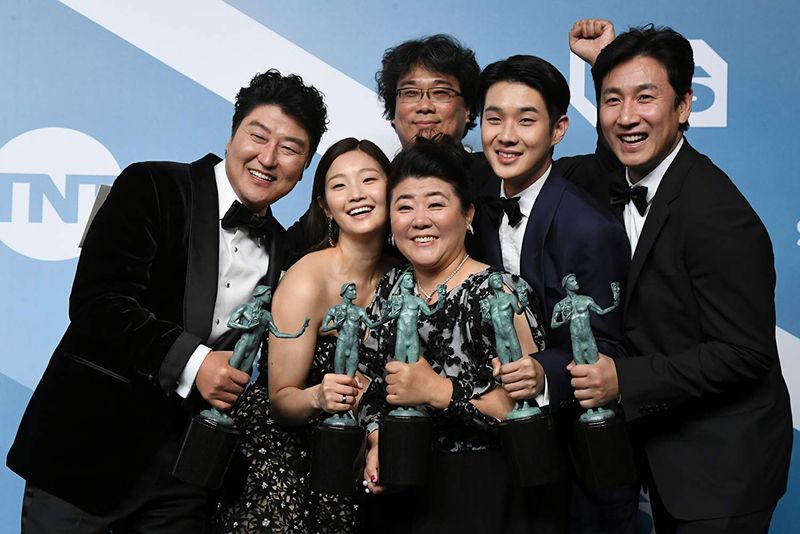 Actorul Lee Sun-kyun, din filmul ”Parasite”, a fost găsit mort în mașină