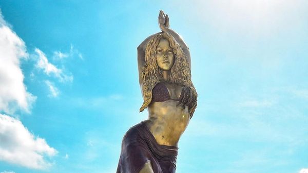 Shakira are o statuie în oraşul natal Barranquilla din Columbia