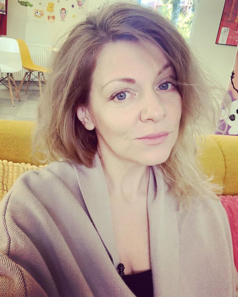  Dana Nălbaru a decis ca cei trei copii ai săi să învețe acasă