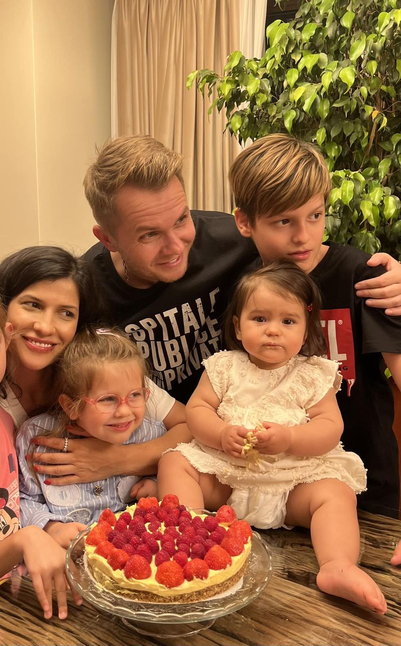 Codin Maticiuc este un fericit tată a trei copii