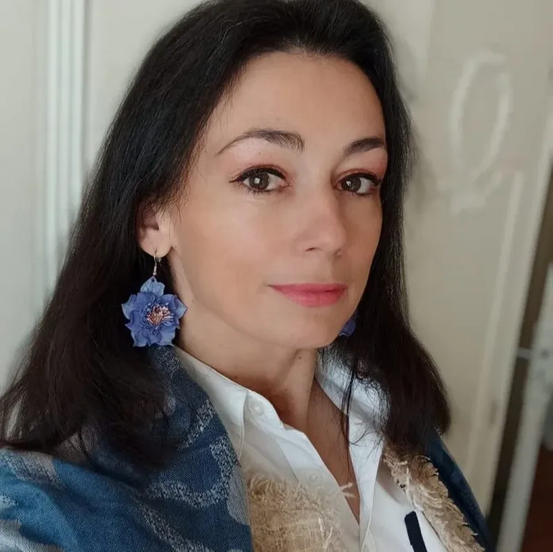 omagii pentru creatoarea de modă Delia Lazăr