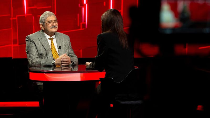 Jean Paler dezvăluie momente cutremurătoare din timpul serviciului militar, în prima ediție a noului sezon "40 de întrebări cu Denise Rifai", duminica aceasta, de la 23:30, la Kanal D