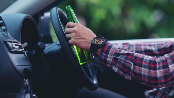 Ce cantitate de alcool se va putea consuma la volan în Uniunea Europeană?