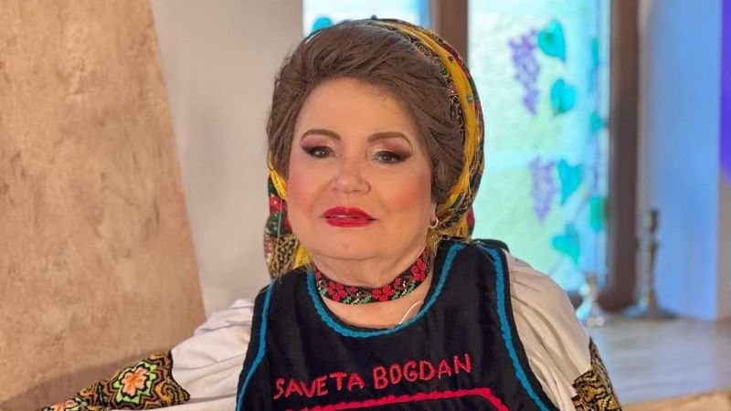 Saveta Bogdan a &icirc;mplinit 78 de ani. Lacrimi și suspine pe chipul c&acirc;ntăreaței de muzică populară: "E foarte greu. Mie &icirc;mi vine să pl&acirc;ng"