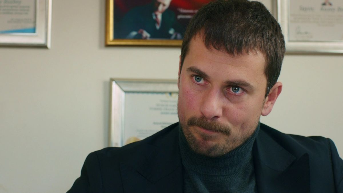 Kuzey, ferm &icirc;n fața S&icirc;lei