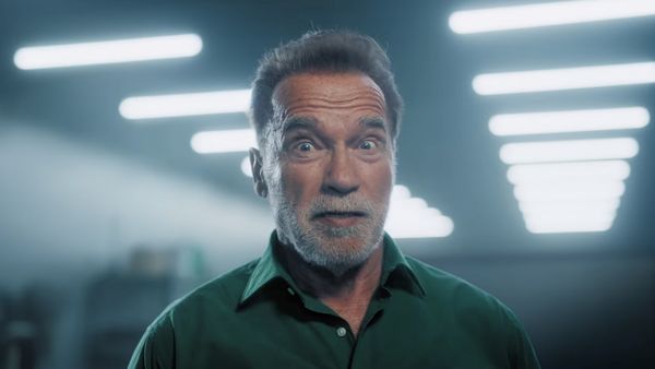 Arnold Schwarzenegger, reţinut pe aeroportul din Munchen. Cu ce a fost prins in bagaj starul hollywoodian