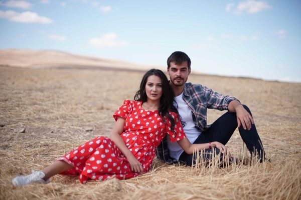 Berk Atan, actorul din serialul &ldquo;Poveste din Anatolia&rdquo;, vrăjit de frumusețea locurilor &icirc;n care a filmat: &ldquo;Peisajele unice ale Anatoliei au adus mult realism și frumusețe fiecărei scene&rdquo;