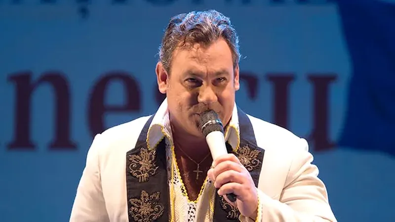 Ionuț Dolănescu locuiește în vila din Caimatei