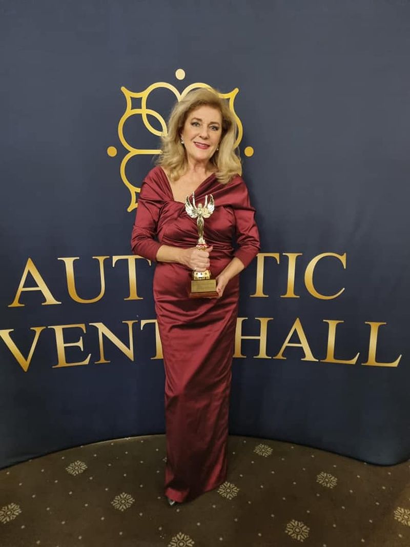 Gestul pe care îl face mereu Stela Enache