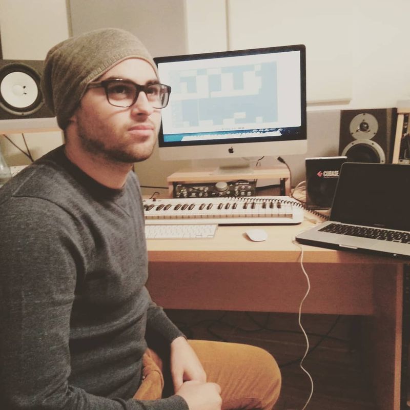 Alex Mica, înșelat și pus la pământ de persoanele pe care le iubea cel mai mult. 