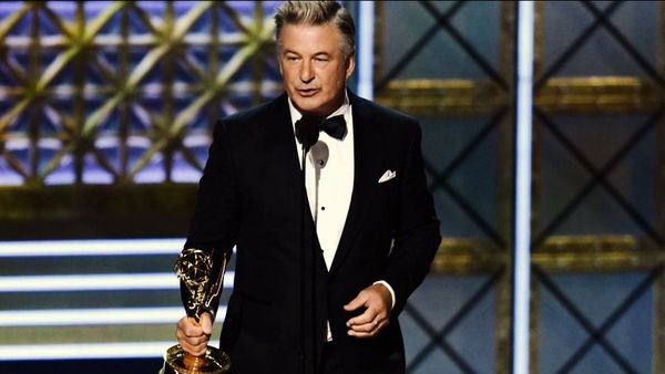 Alec Baldwin, acuzat din nou de omor prin imprudență în incidentul din timpul filmărilor la pelicula ”Rust”. Ce se va întâmpla cu actorul?