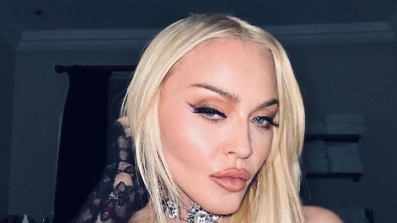 Madonna, dată &icirc;n judecată de fani