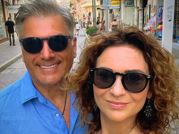 Mircea Radu, dezvăluiri din căsnicia cu soția lui: &bdquo;Unul din secretele unei relații este să ai dinții buni&rdquo;. Cum l-a cucerit Raluca pe celebrul prezentator?