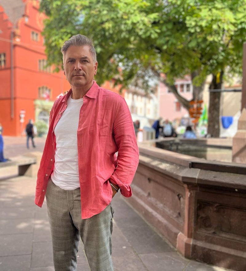 Cum și-a cunoscut Mircea Radu soția?